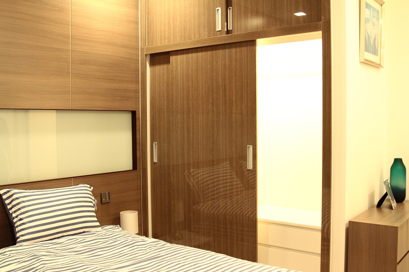 D102994 - Vinhomes Golden River Apartment For Rent & Sale Ho Chi Minh - 2 bedroom